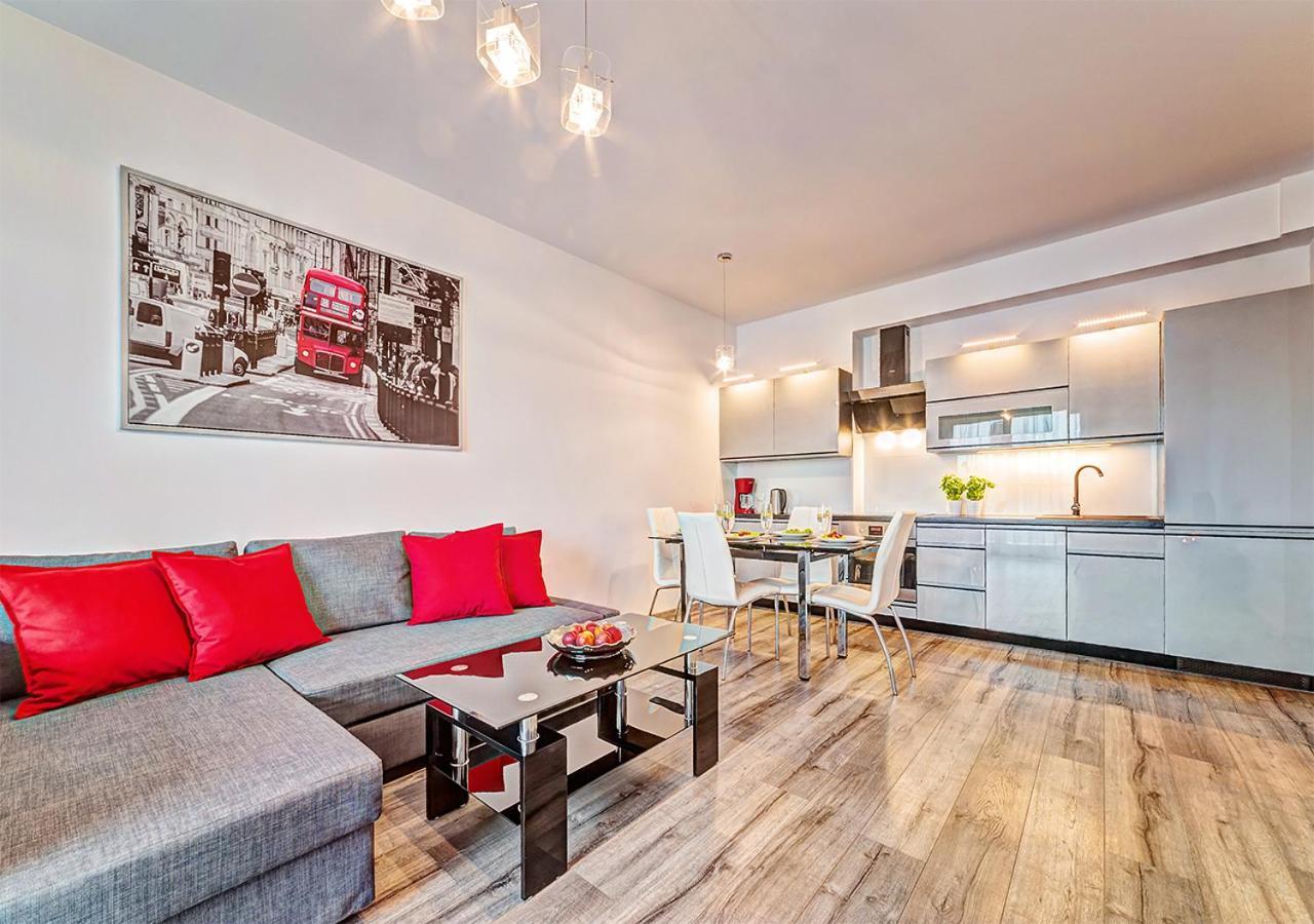 Apartamenty Homely Place Serce Poznania - Stary Rynek - Parking 外观 照片